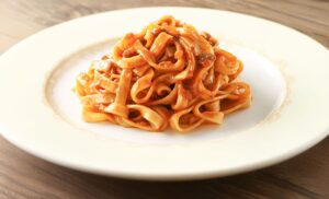 お肉ゴロゴロボロネーゼ